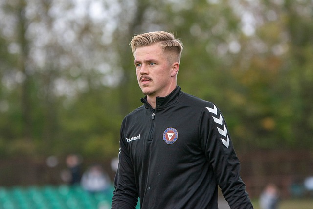 韧的球风和 韧的球风和